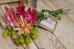 Ramillete de flores de papel Madrid