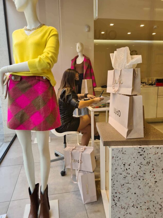 Missmsmith Arte en papel Liu Jo Shara Limone Lettering Madrid 2021 Missmsmith Arte en papel Liu Jo Shara Limone Lettering Madrid 2021