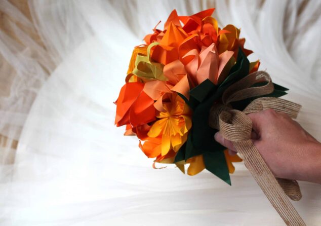 Ramo de novia de flores de papel origami Madrid Missmsmith Ramo de novia de flores de papel origami Madrid Missmsmith